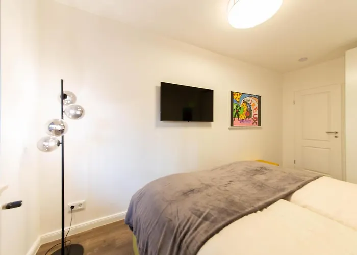 Montreux No 7 Timmendorfer * 티멘도르프스트랜드